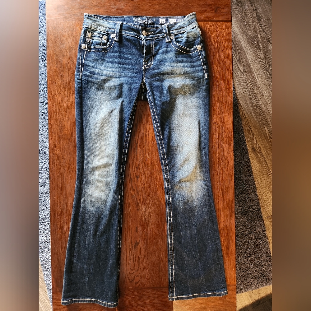 Miss Me Sigature Boot Sizr 28 Inseam 31 1/2